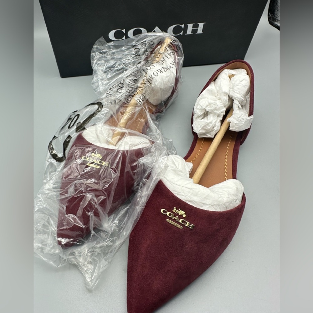 Coach Pointed Toe wine flats size 7 - Picture 10 of 15